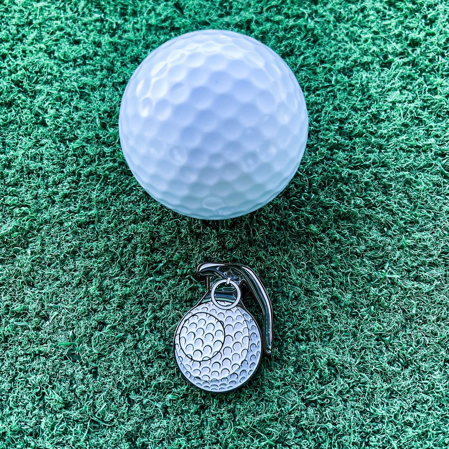 Fore In The Hole! - Ball Marker