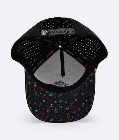 Serpent on 16 Hat Black